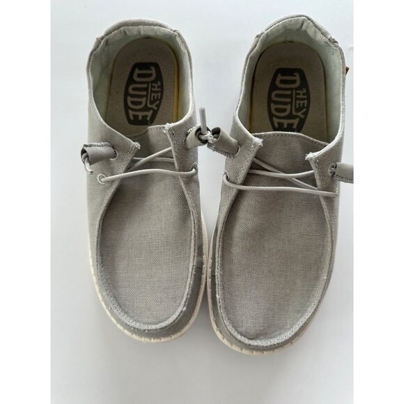 Hey Dude - Wendy Chambray Light Grey Slip On Casual Shoes Sz 7 - Picture 1 of 5